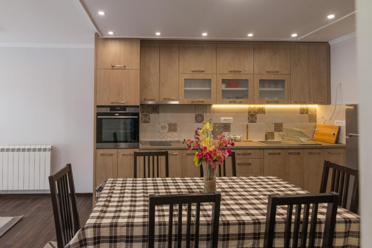 באינה באשטה Apartment Lili מראה חיצוני תמונה